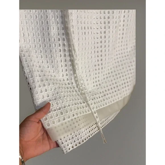 Elie Tahari Women's Dart Neck Aline Dress Size 8 White Sleeveless - Picture 3 of 10